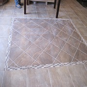 Tile pattern in dining room